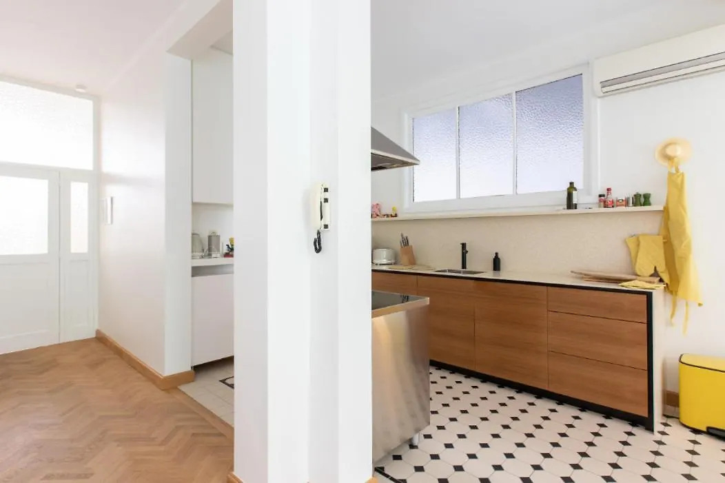 Pauline Loveling Apartment With Quiet Garden And 2 Bathrooms Antverpy