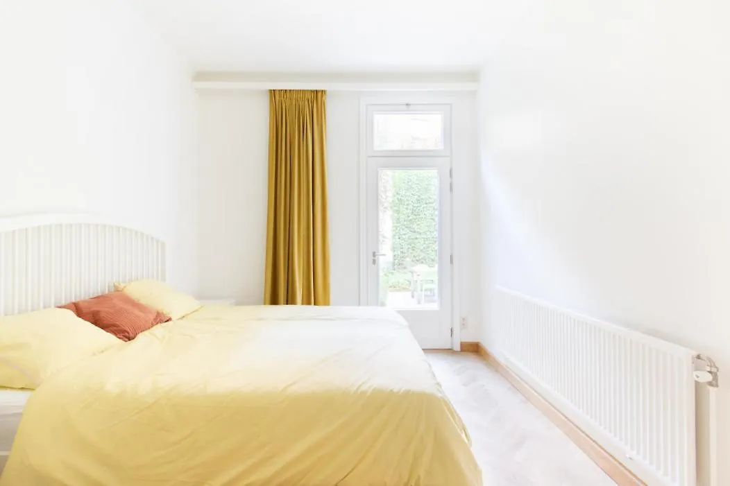Pauline Loveling Apartment With Quiet Garden And 2 Bathrooms 安特卫普